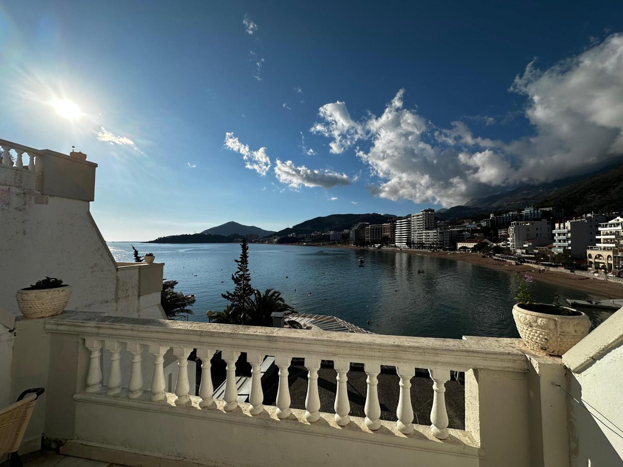 Hotel Kuč Budva Exterior foto